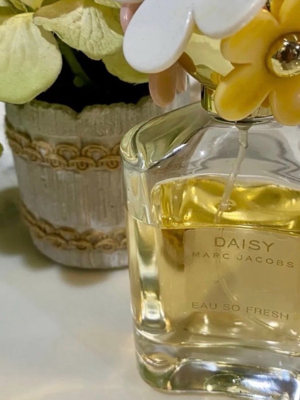 Marc Jacob’s Daisy Eau So Fresh BIG BOTTLE